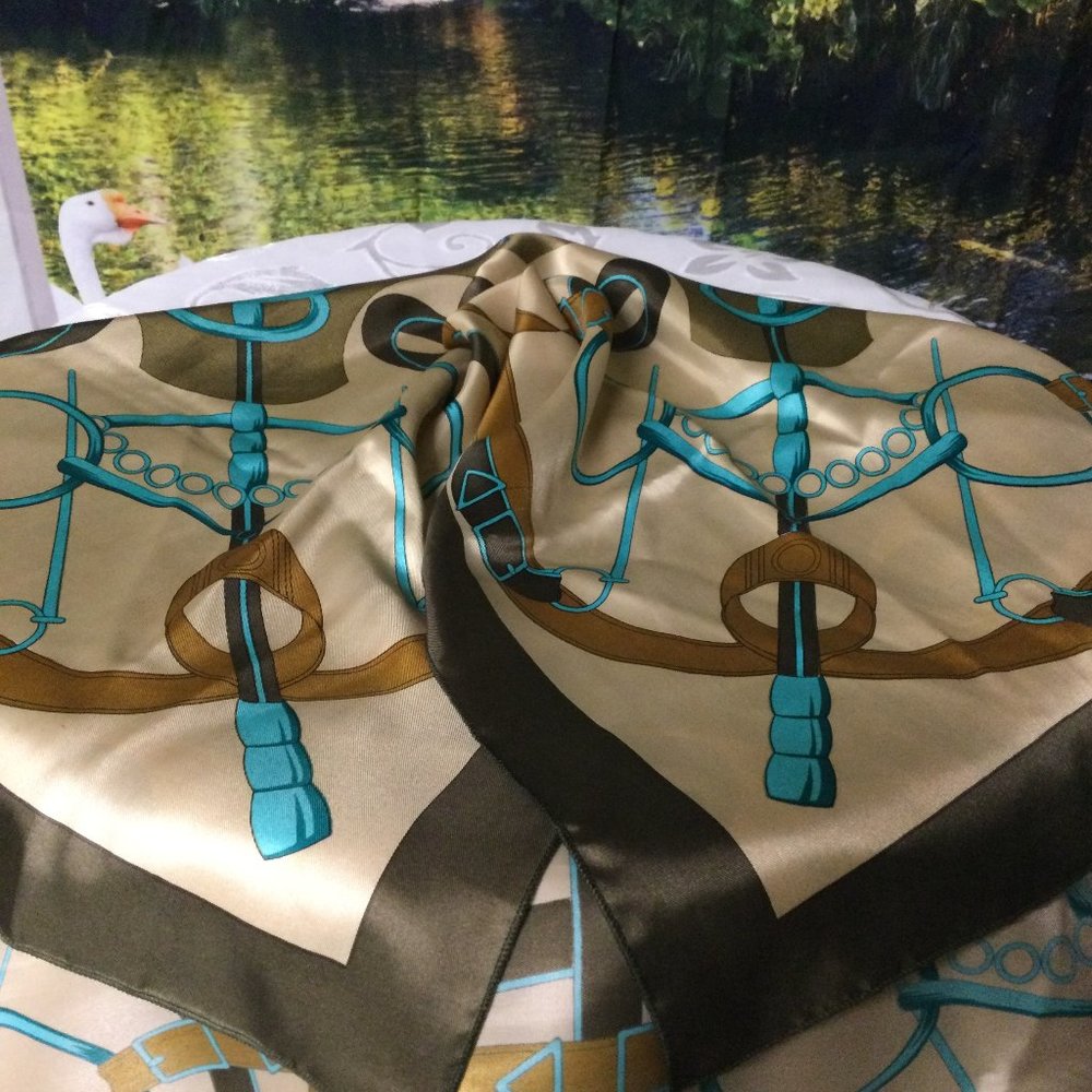 Stunning designer inspired square scarf